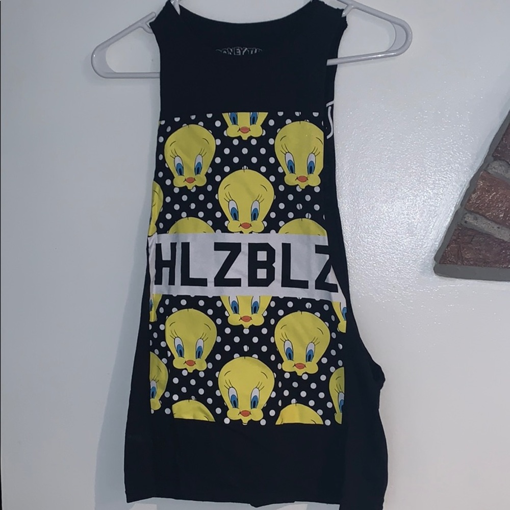 Hlz blz muscle  Looney Tunes muscle tank